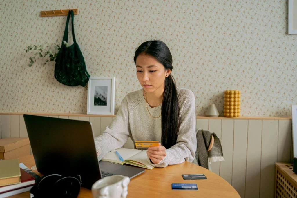 How Much Does a Latin American Virtual Assistant Cost? Full Pricing Breakdown (2026)